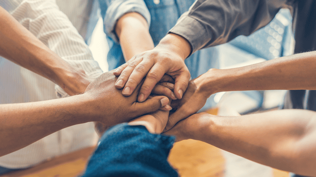 Engajamento entre colaboradores: por que é tão importante promovê-lo?